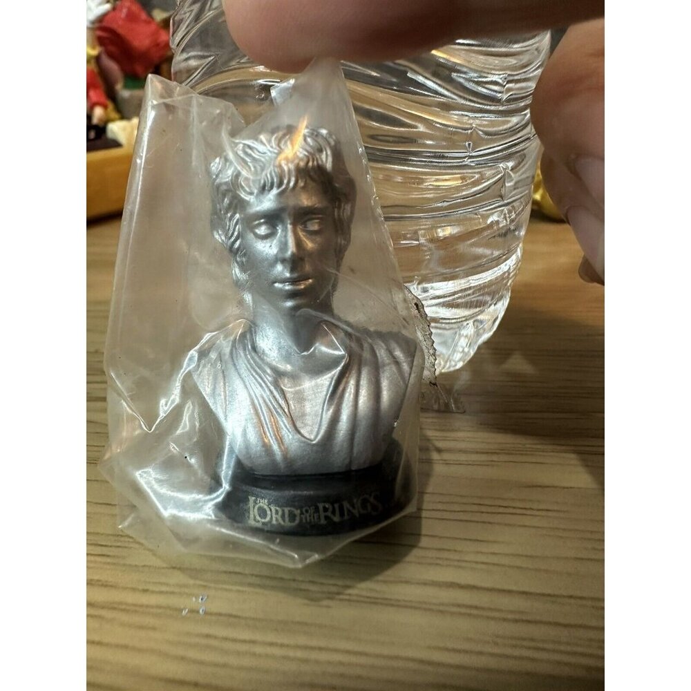 Collectible, Unopened, New Lord Of The Rings Frodo Mini Head Busts. Clean!!